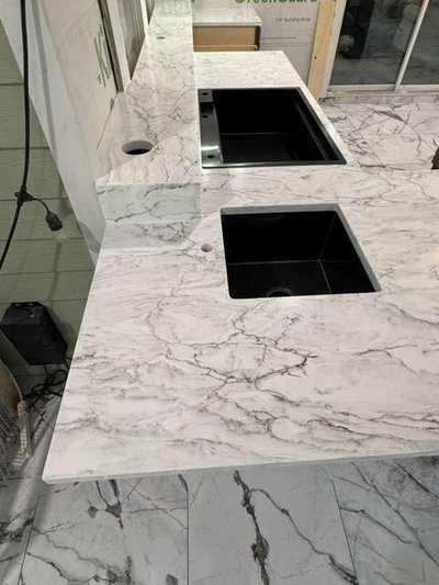 Dual undermount sink installation in quartz countertop